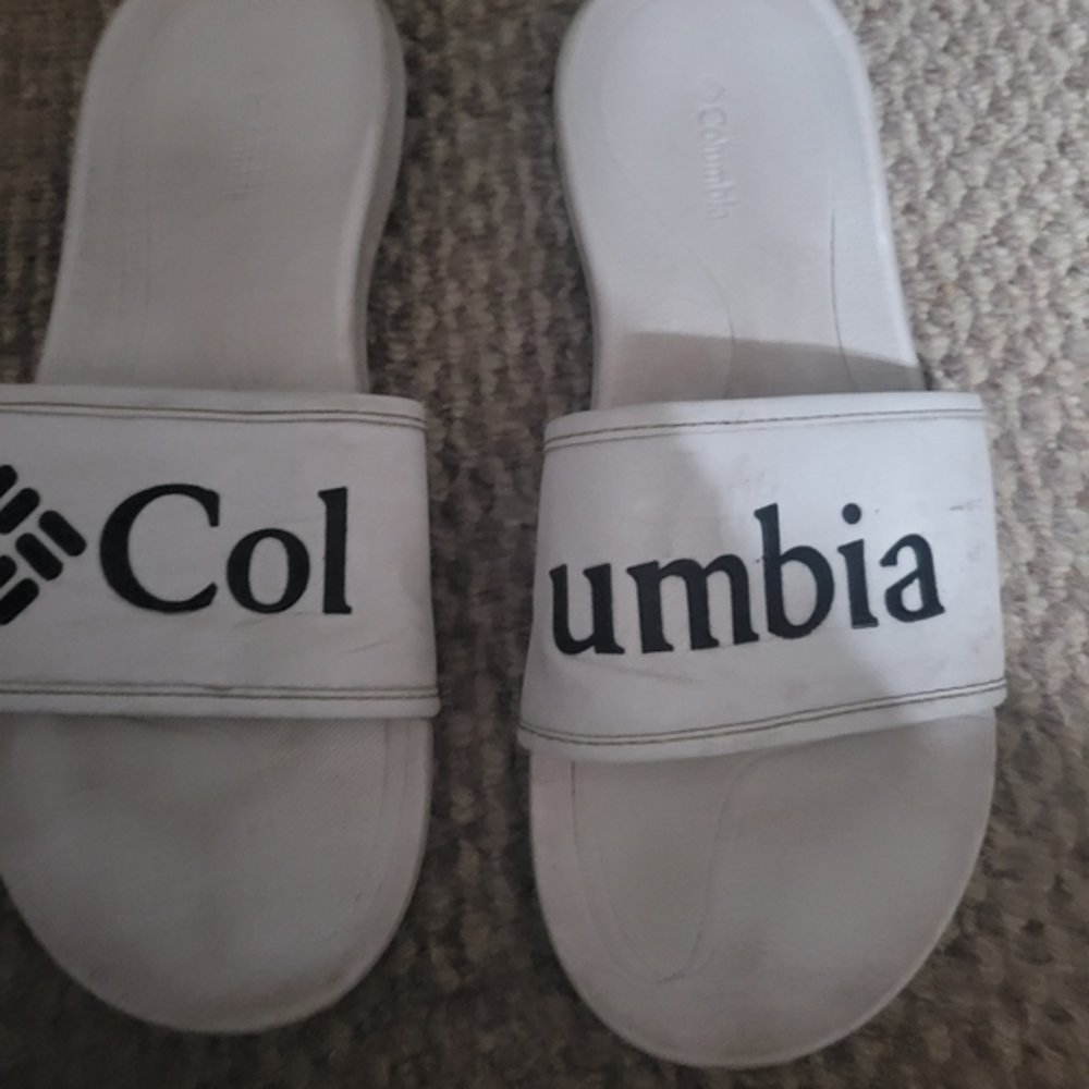 Columbia Summer Slides Size 10